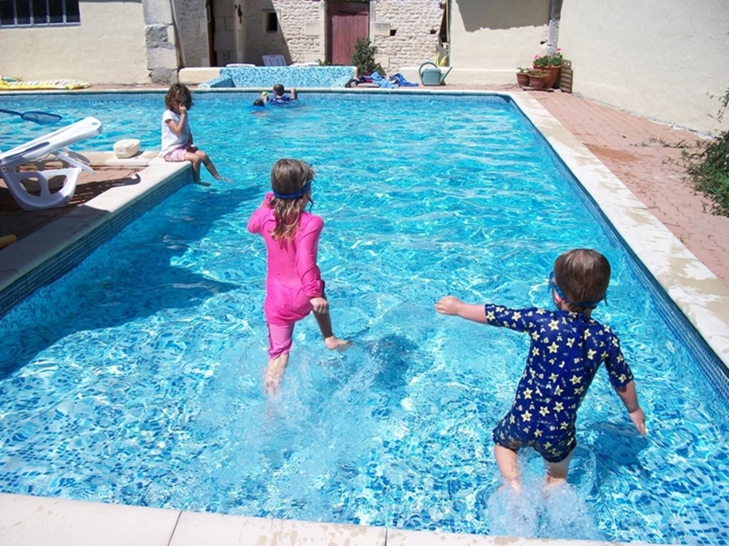 child-friendly-holidays-france-les-vallaies-away-with-the-kids